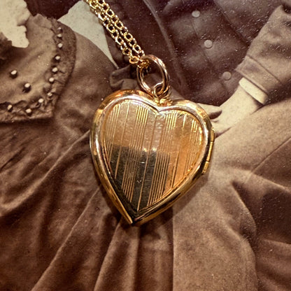 Antique Gold Filled Heart Floral Locket - Loved To Death