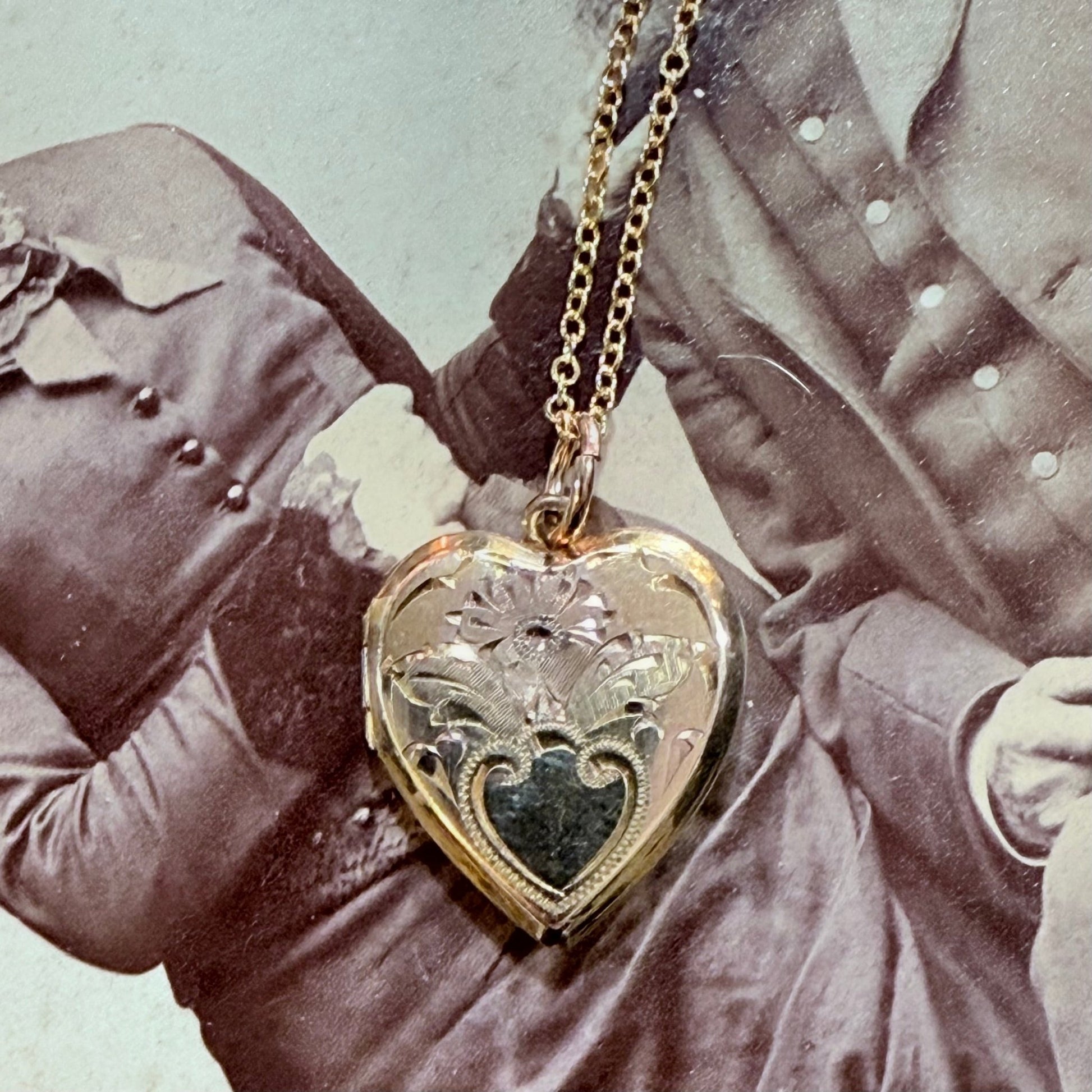 Antique Gold Filled Heart Floral Locket - Loved To Death